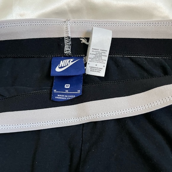 Nike black leggings - Picture 4 of 7